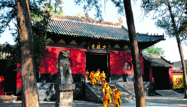 龍門石窟、少林寺、清明